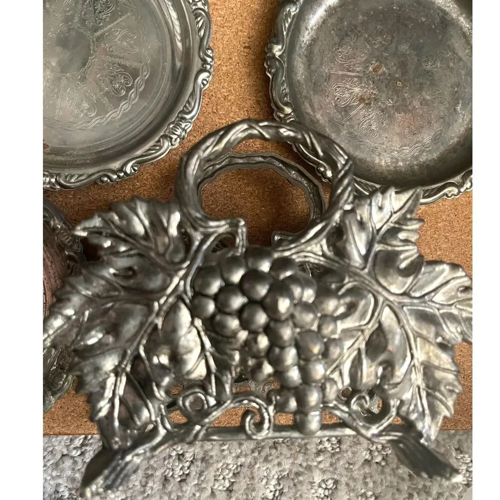 Vintage Silver Plated Grape Vine Coasters & Holder Set of 9, 1 New Scalloped 4